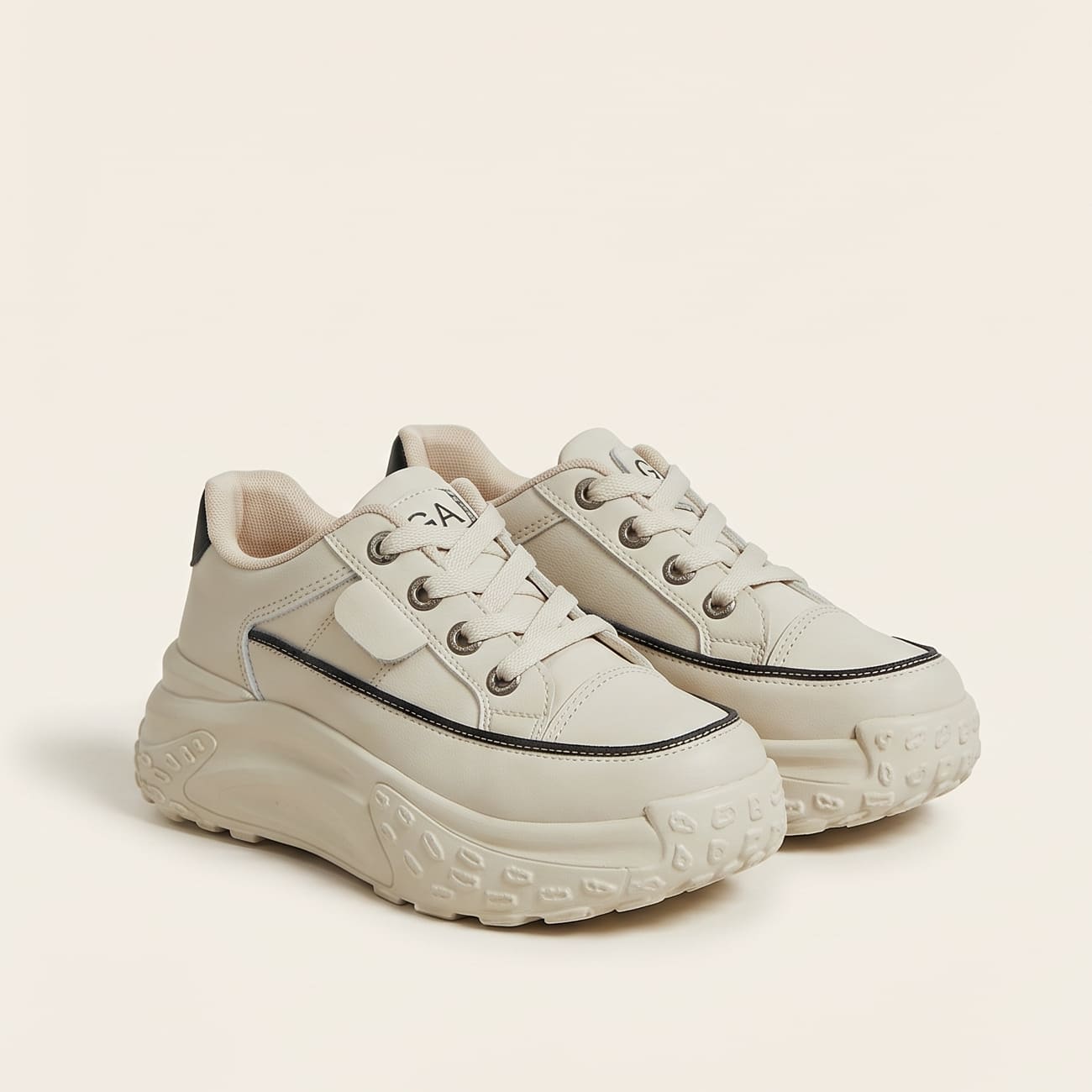 Anti-Slip Polyurethane Outsole Shoes – Outdoor, Everyday Use
