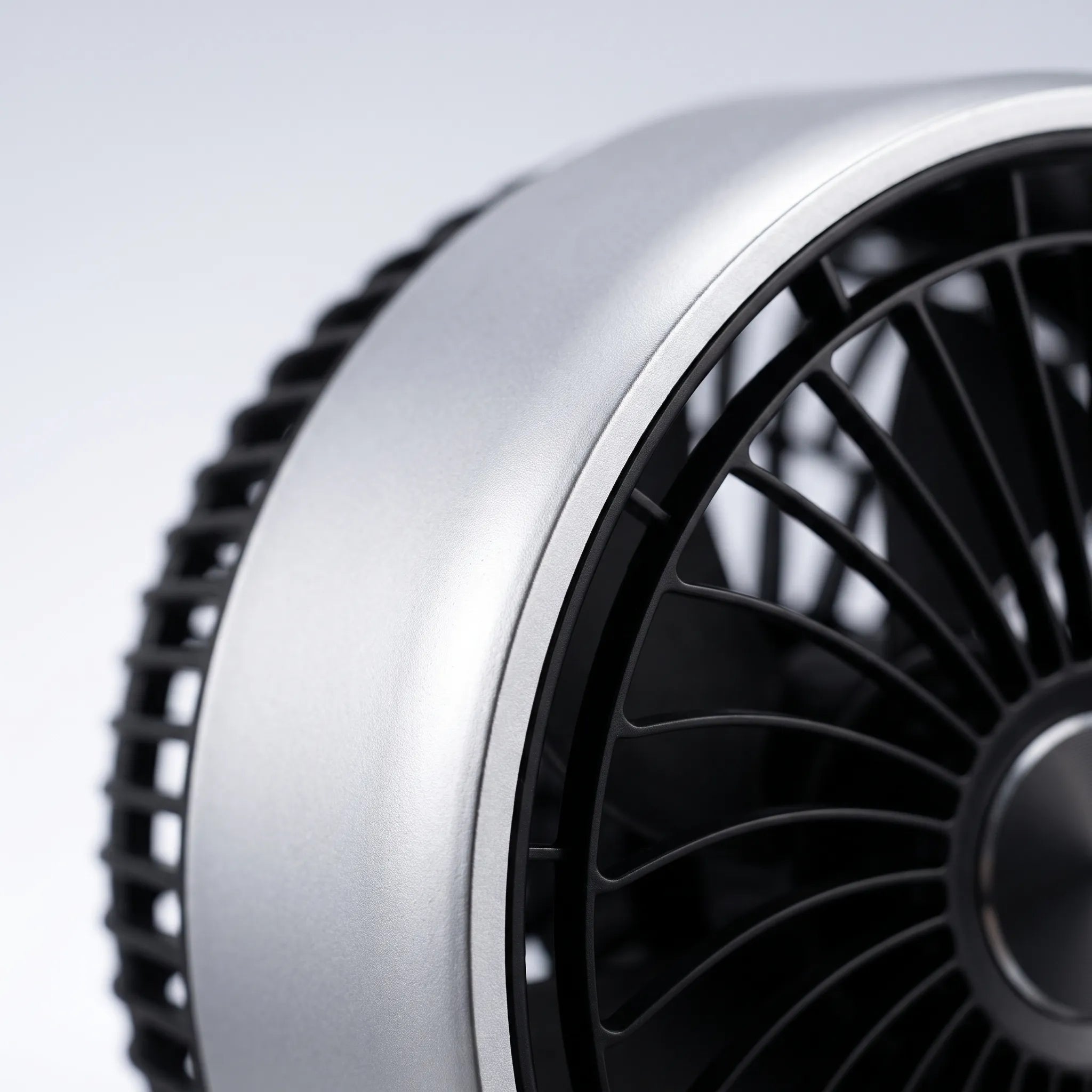 Battery-Powered Desk Fan – Home Office, Travel