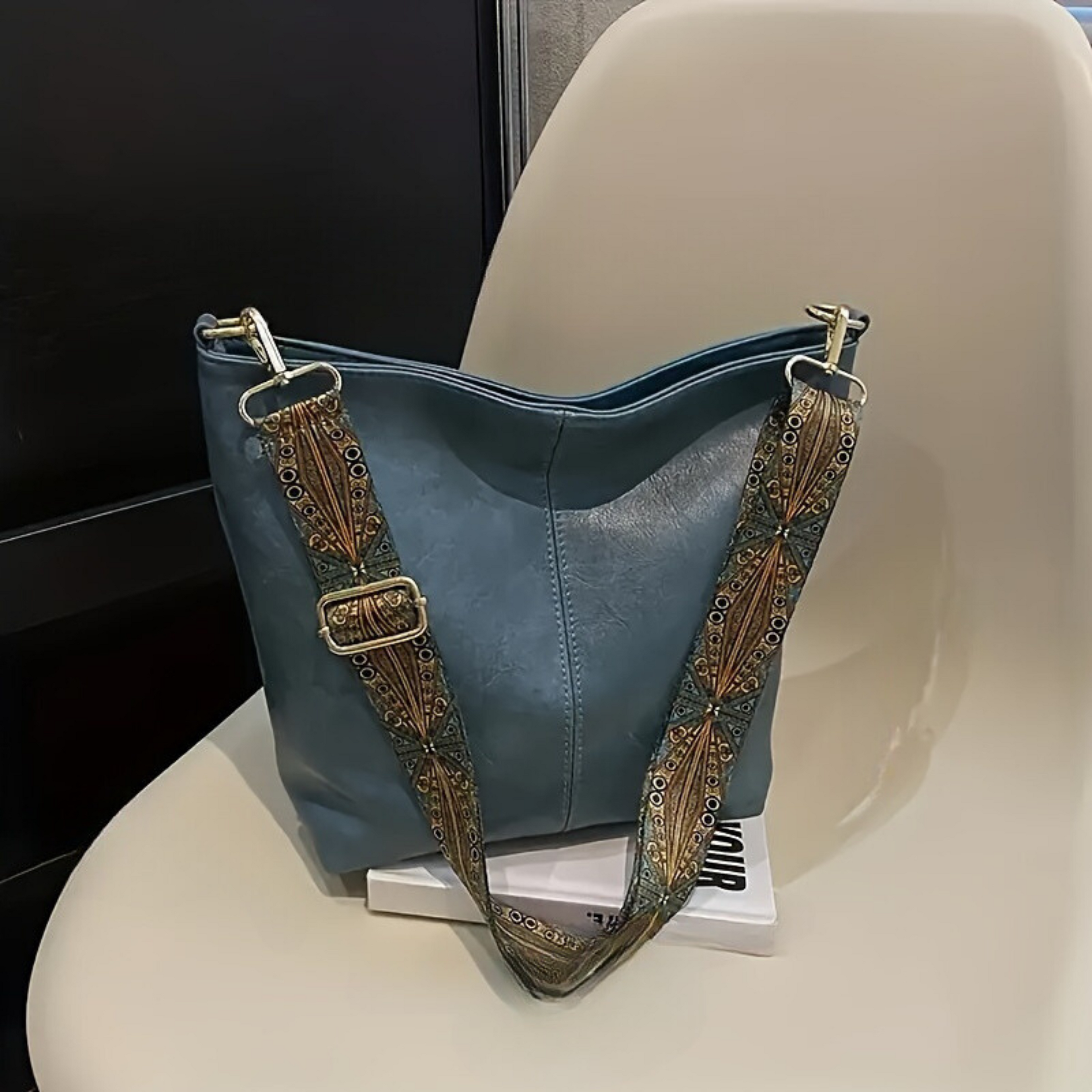 Waterproof Leather Handbag – Stylish Accessory, Everyday Use